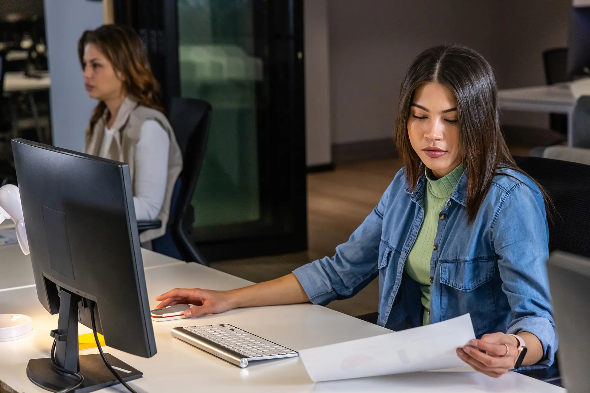 Professional working in Seattle's tech corridor